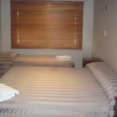 Bristol Motel Upper Hutt Zewnętrze zdjęcie